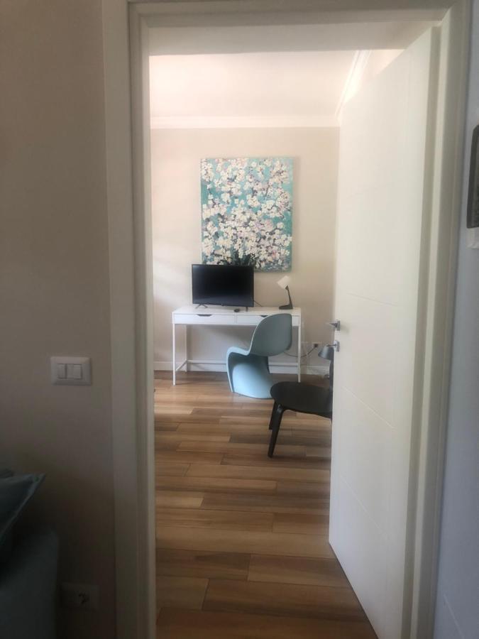 Ferienwohnung Vivi Cernobbio, La Sua Arte, La Sua Magia Exterior foto